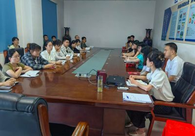 公司开展新员工入职专题培训